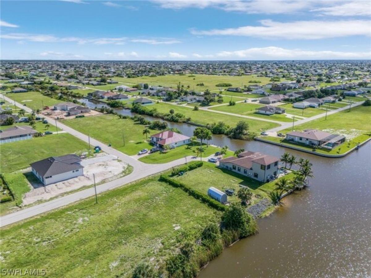 Picture of Residential Land For Sale in Cape Coral, Florida, United States
