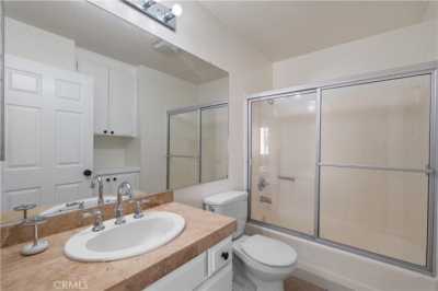 Home For Sale in Van Nuys, California