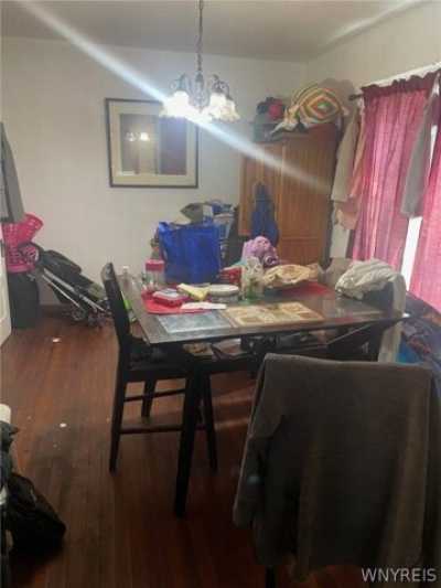 Home For Sale in Niagara Falls, New York