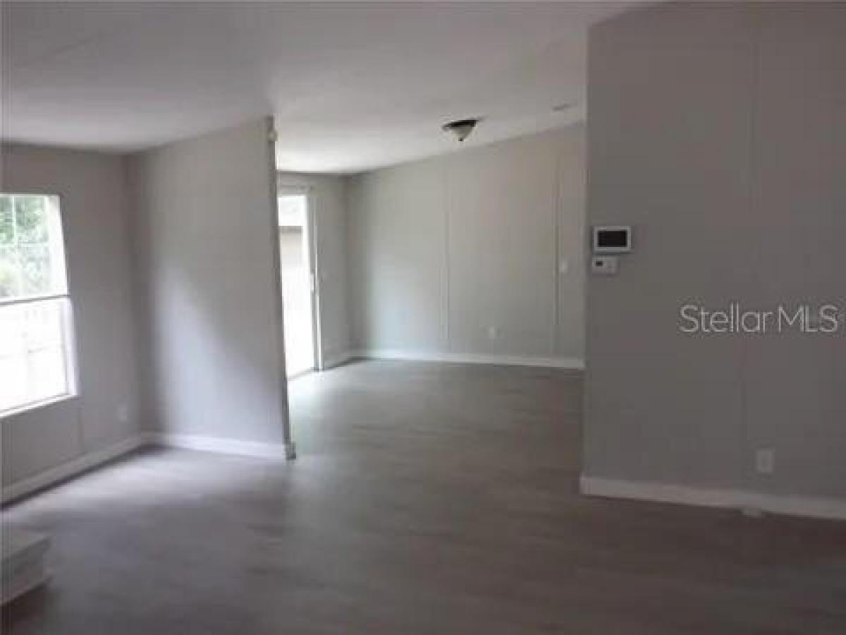 Picture of Home For Rent in Zephyrhills, Florida, United States