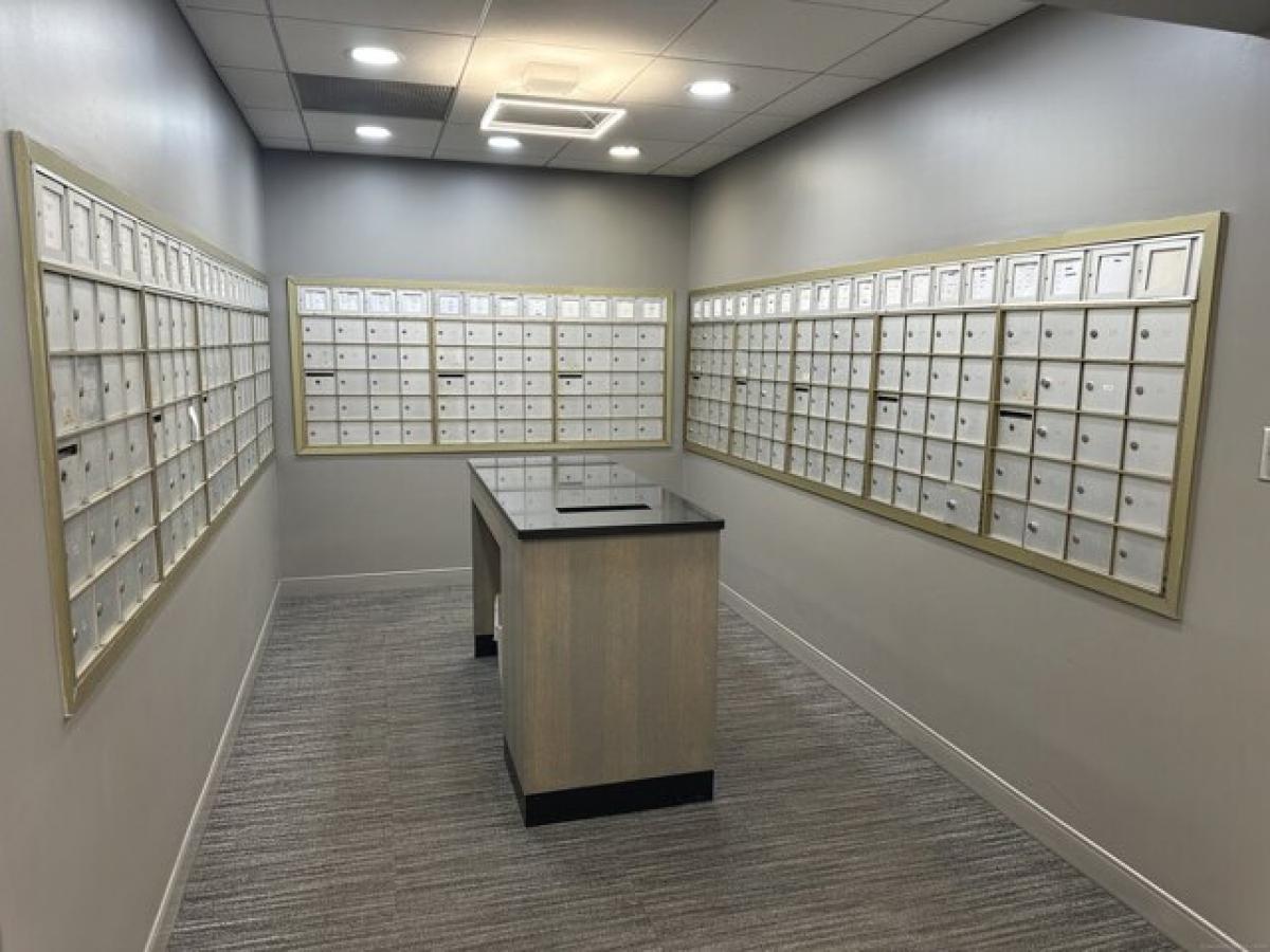 Picture of Home For Sale in New Haven, Connecticut, United States