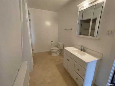 Home For Sale in Peoria, Illinois