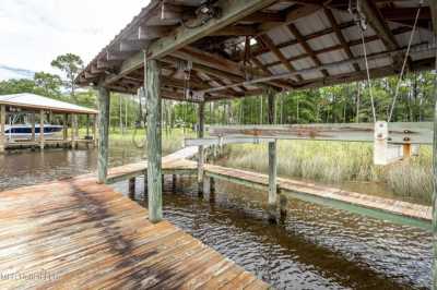 Home For Sale in Ocean Springs, Mississippi