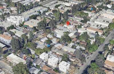 Home For Sale in Van Nuys, California