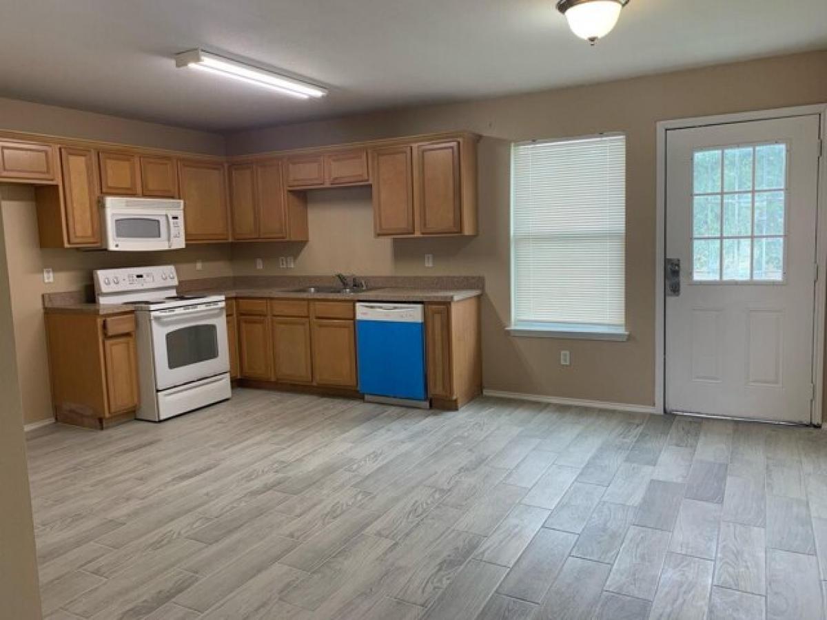 Picture of Home For Rent in Dallas, Texas, United States