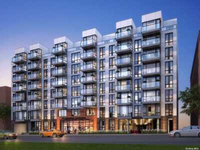 Home For Sale in Flushing, New York