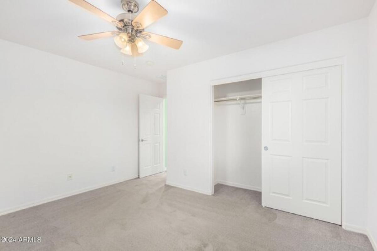 Picture of Home For Sale in Phoenix, Arizona, United States