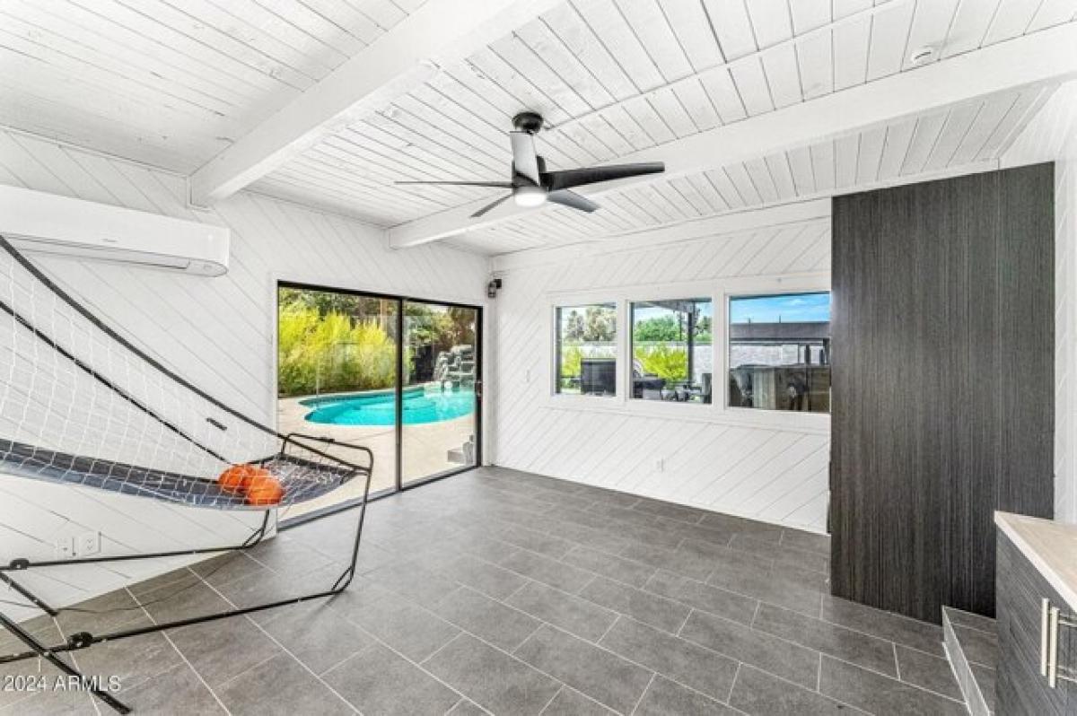 Picture of Home For Sale in Phoenix, Arizona, United States