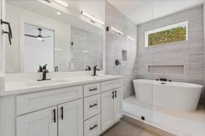 Home For Sale in Lago Vista, Texas