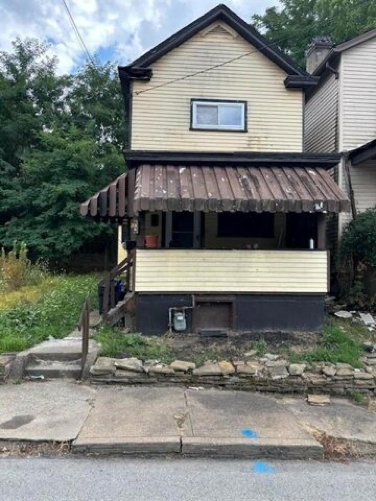 Picture of Home For Sale in Mckeesport, Pennsylvania, United States