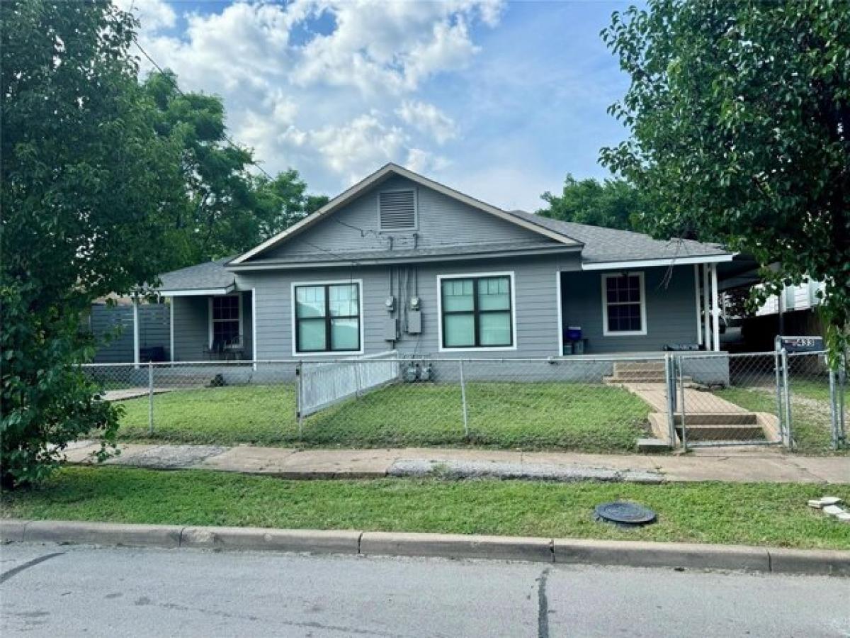 Picture of Home For Sale in Dallas, Texas, United States