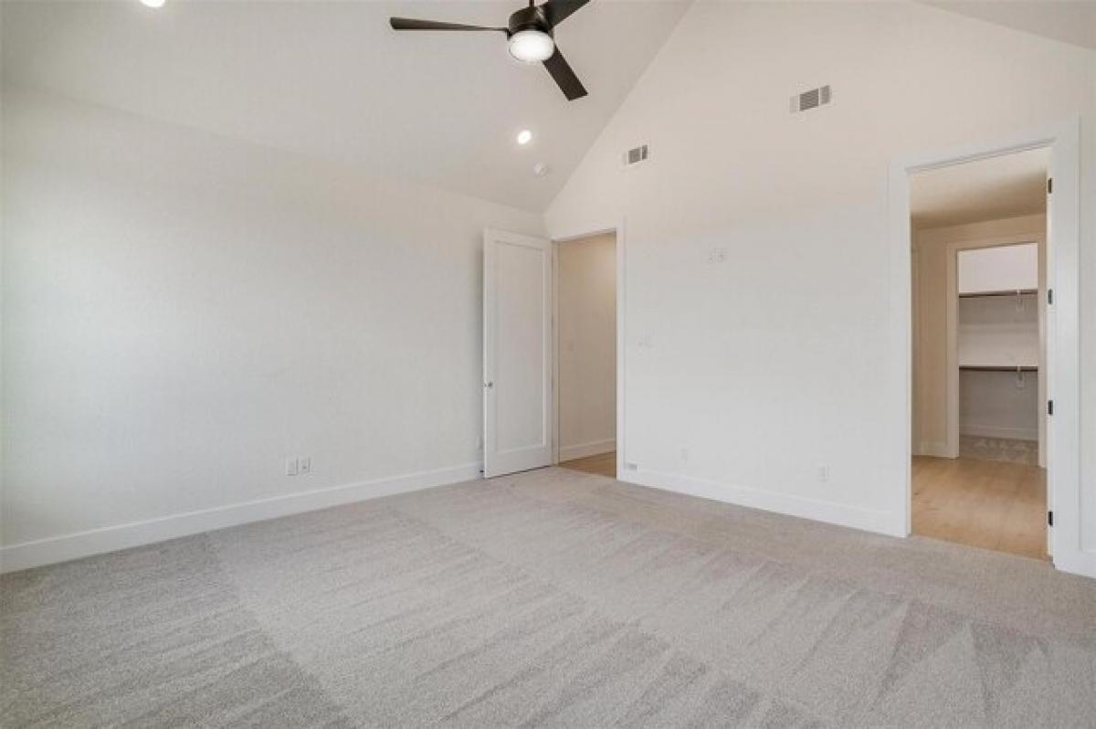 Picture of Home For Sale in Springtown, Texas, United States