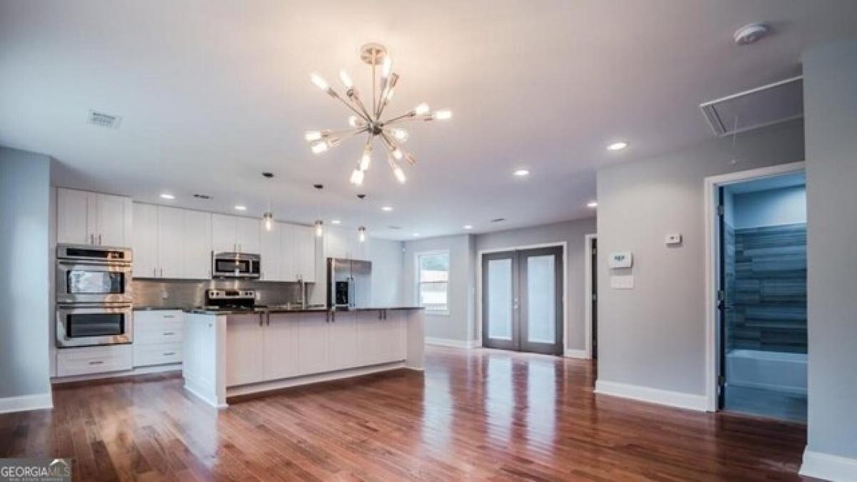 Picture of Home For Sale in Decatur, Georgia, United States