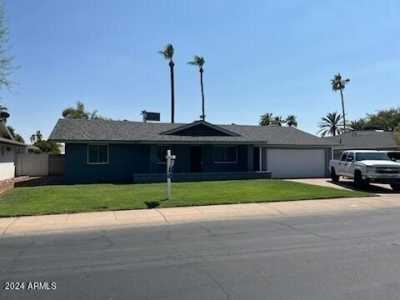 Home For Sale in Tempe, Arizona