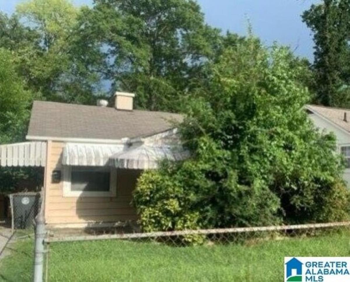 Picture of Home For Sale in Birmingham, Alabama, United States