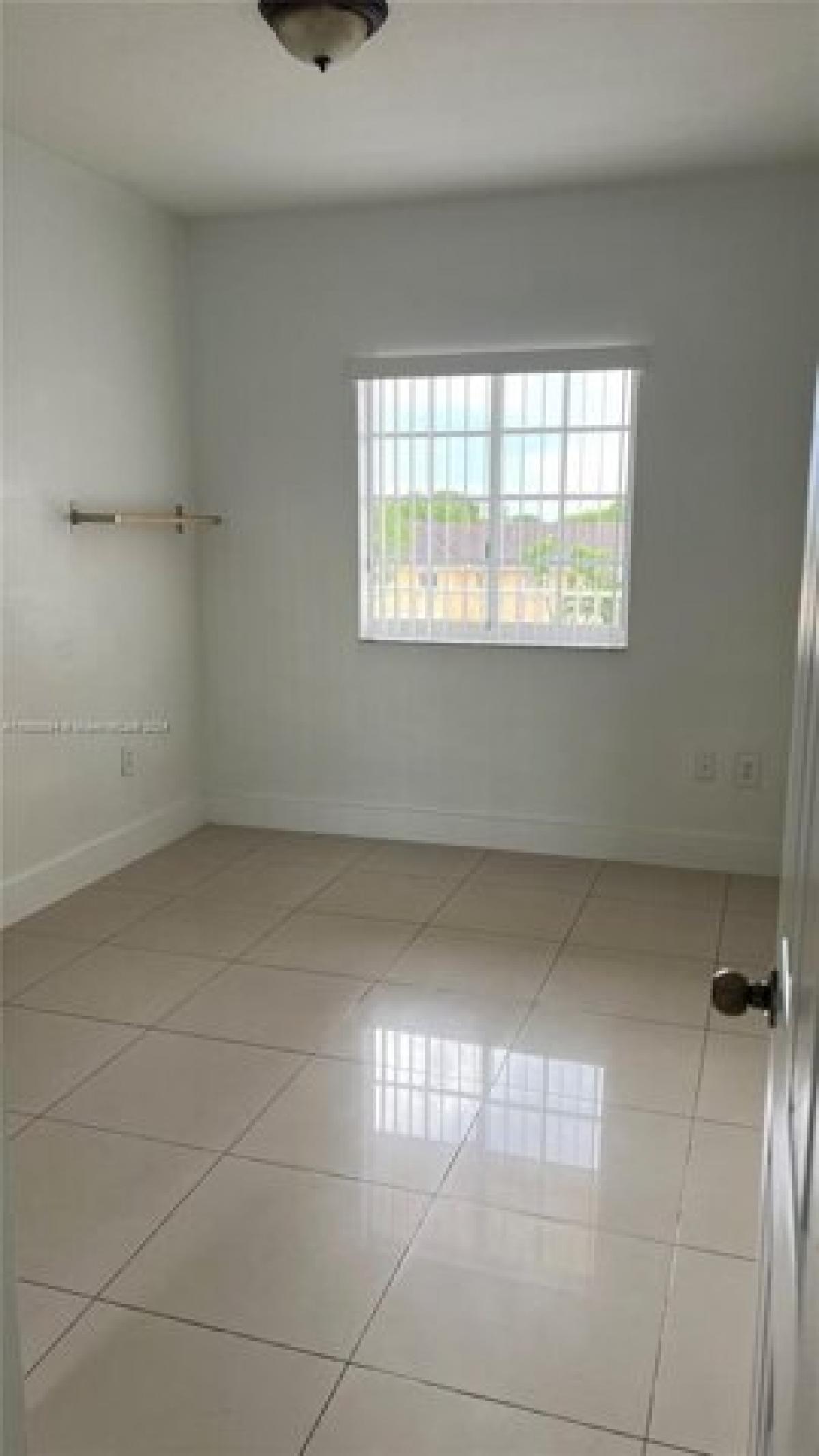 Picture of Home For Rent in Hialeah, Florida, United States
