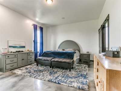 Home For Sale in Piedmont, Oklahoma