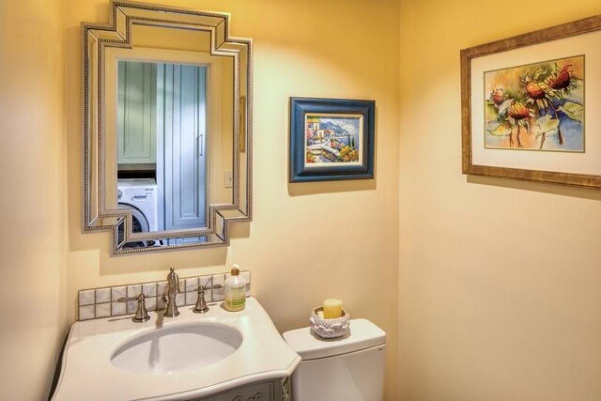 Picture of Home For Sale in Savannah, Georgia, United States