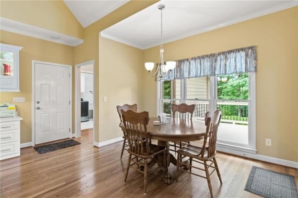 Picture of Home For Sale in Cumming, Georgia, United States