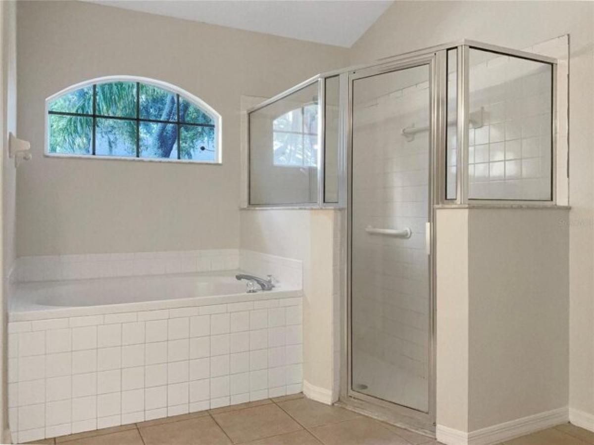 Picture of Home For Sale in Valrico, Florida, United States