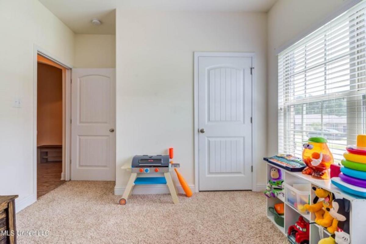 Picture of Home For Sale in Gulfport, Mississippi, United States