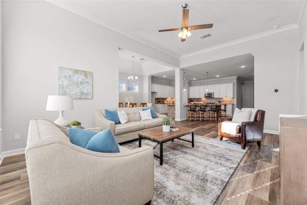 Picture of Home For Sale in Cypress, Texas, United States