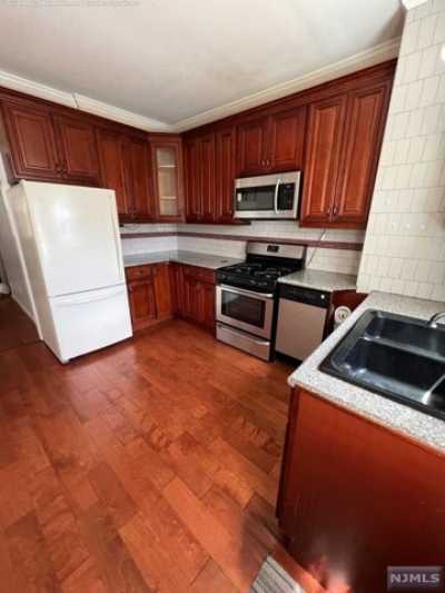 Home For Rent in Jersey City, New Jersey