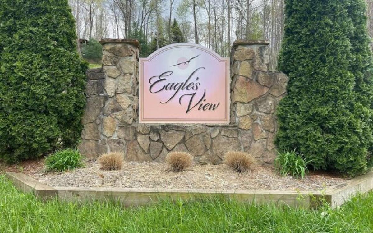 Picture of Residential Land For Sale in Hayesville, North Carolina, United States