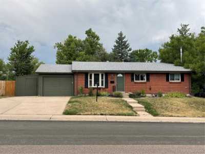 Home For Sale in Centennial, Colorado