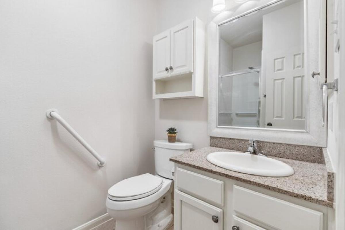 Picture of Home For Sale in The Woodlands, Texas, United States