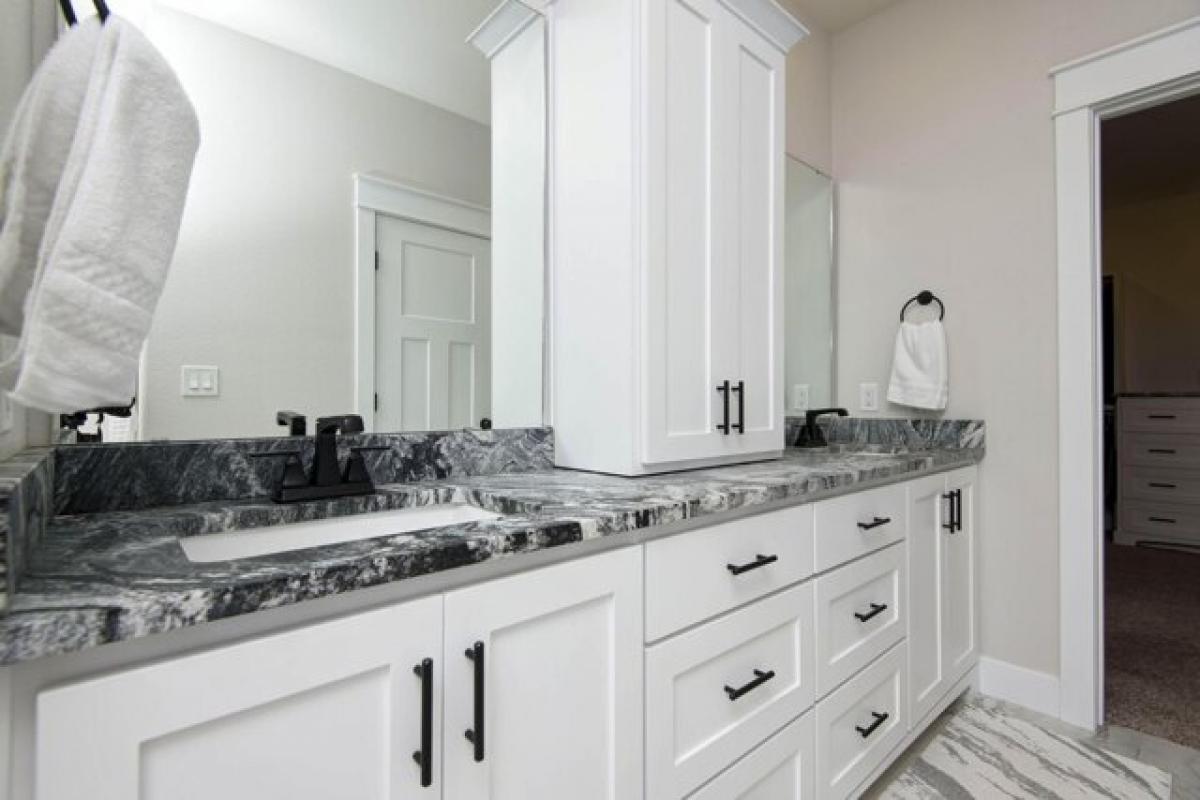 Picture of Home For Sale in Springfield, Missouri, United States