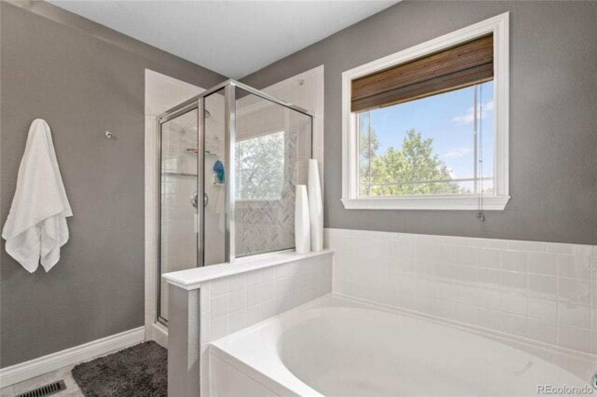 Picture of Home For Sale in Westminster, Colorado, United States