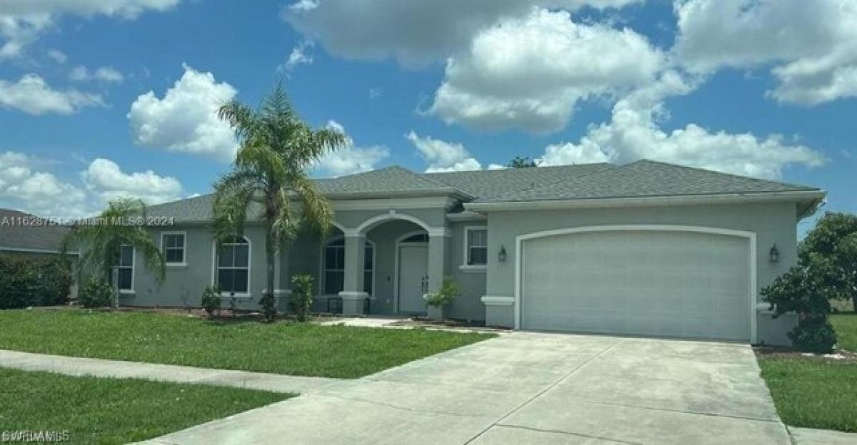 Picture of Home For Rent in Lehigh Acres, Florida, United States