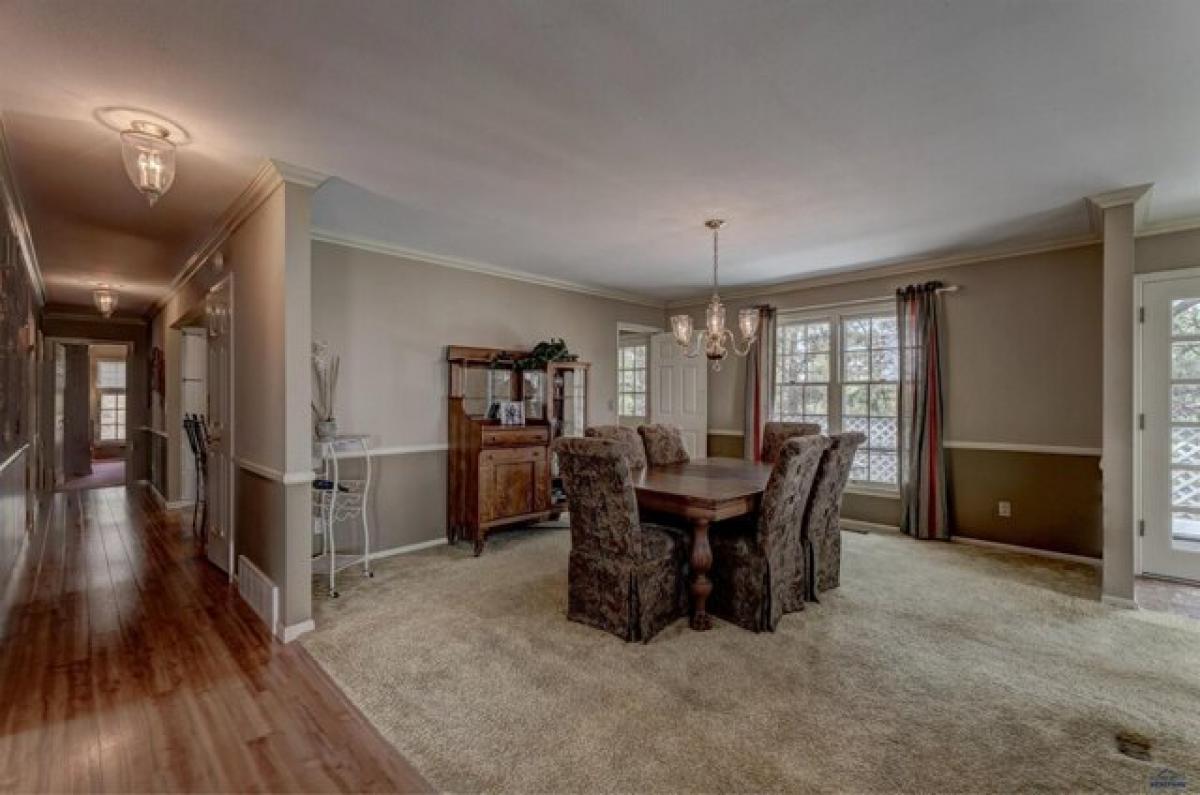 Picture of Home For Sale in Rapid City, South Dakota, United States