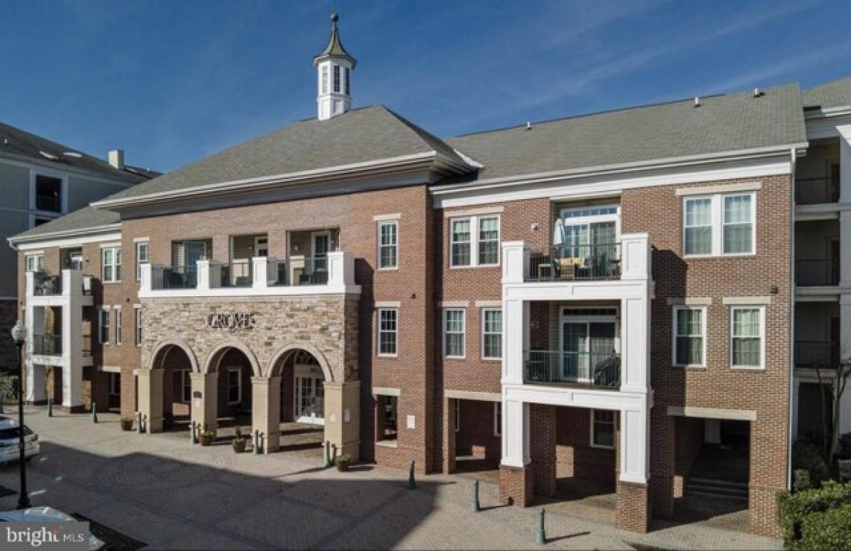 Picture of Home For Sale in Arlington, Virginia, United States