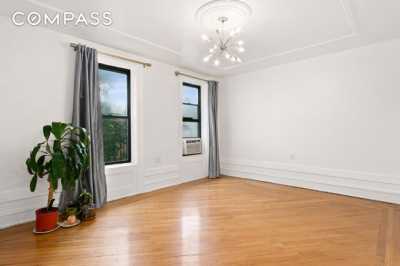 Home For Rent in Brooklyn, New York