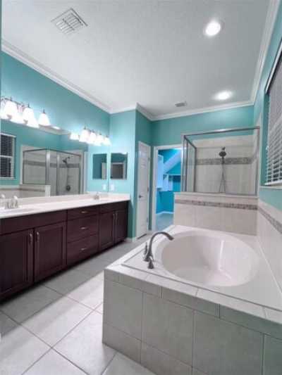 Home For Sale in Davenport, Florida