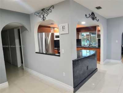 Home For Sale in Miami Gardens, Florida