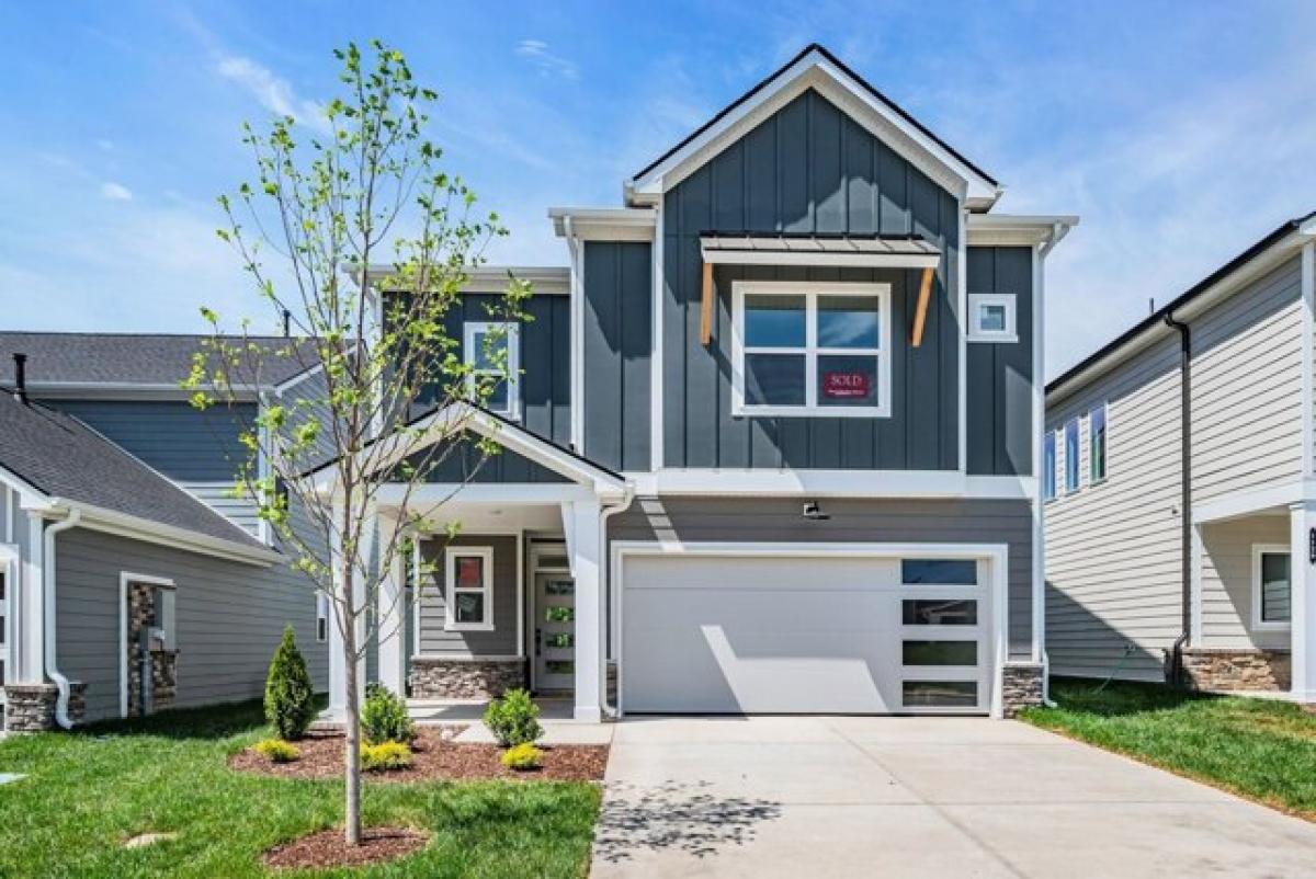 Picture of Home For Sale in Gallatin, Tennessee, United States