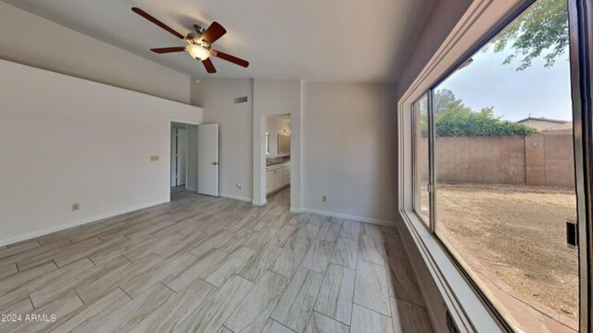 Picture of Home For Sale in Gilbert, Arizona, United States