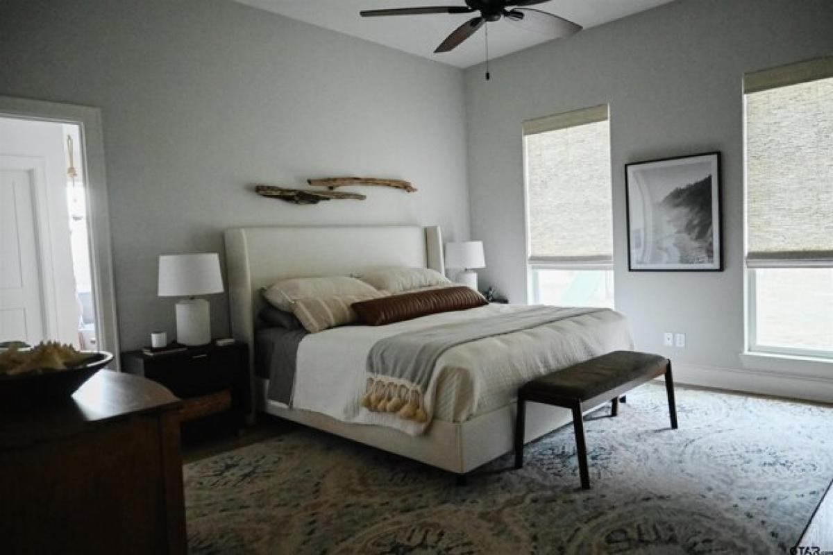 Picture of Home For Sale in Tyler, Texas, United States