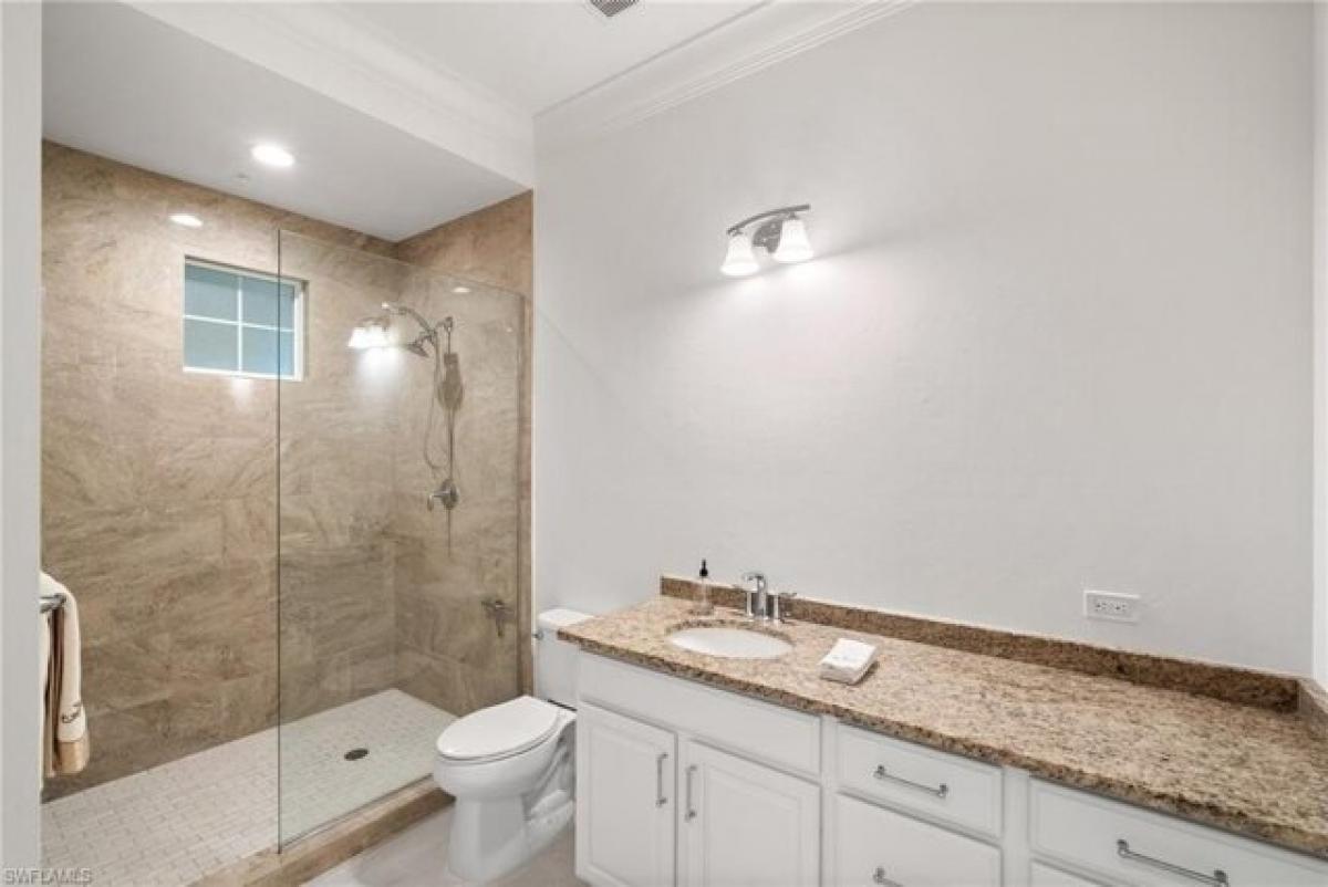 Picture of Home For Sale in Estero, Florida, United States