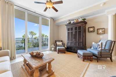 Home For Sale in Pensacola, Florida
