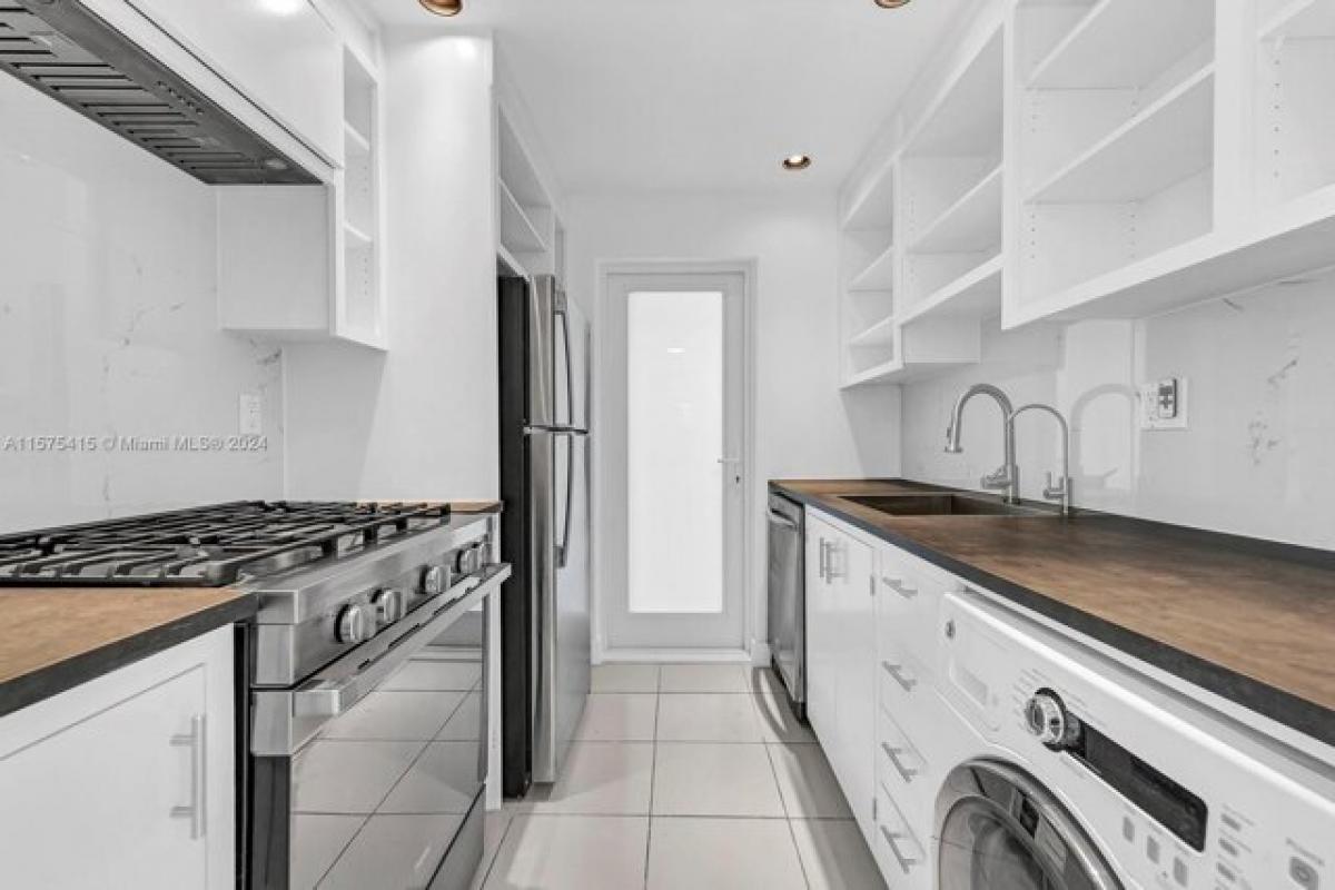 Picture of Home For Sale in Miami Beach, Florida, United States