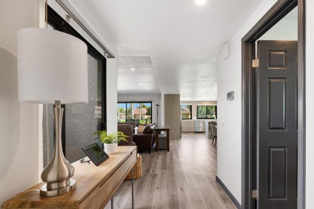 Picture of Home For Sale in Palm Desert, California, United States