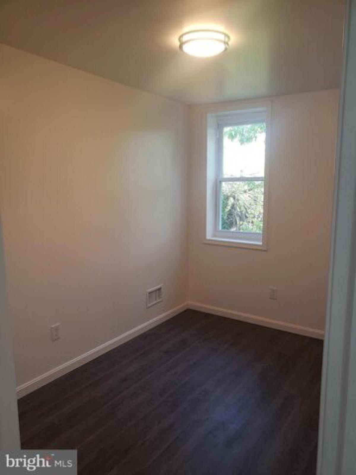 Picture of Home For Sale in Baltimore, Maryland, United States