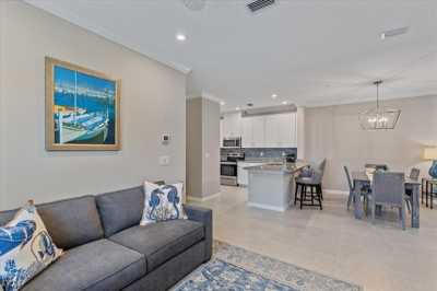 Home For Sale in Sarasota, Florida