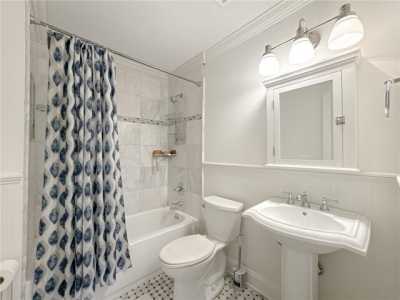 Home For Sale in River Ridge, Louisiana