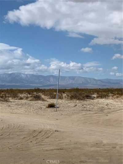 Residential Land For Sale in Palmdale, California