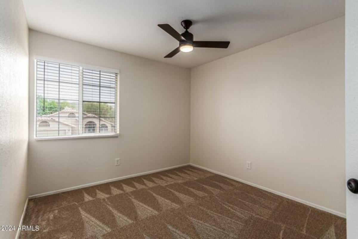 Picture of Home For Sale in Phoenix, Arizona, United States